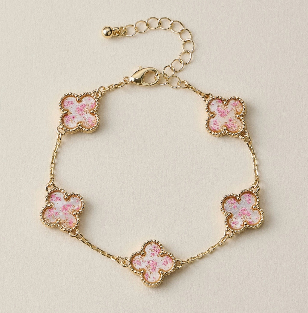 Multicolor Shell Charm Bracelet
