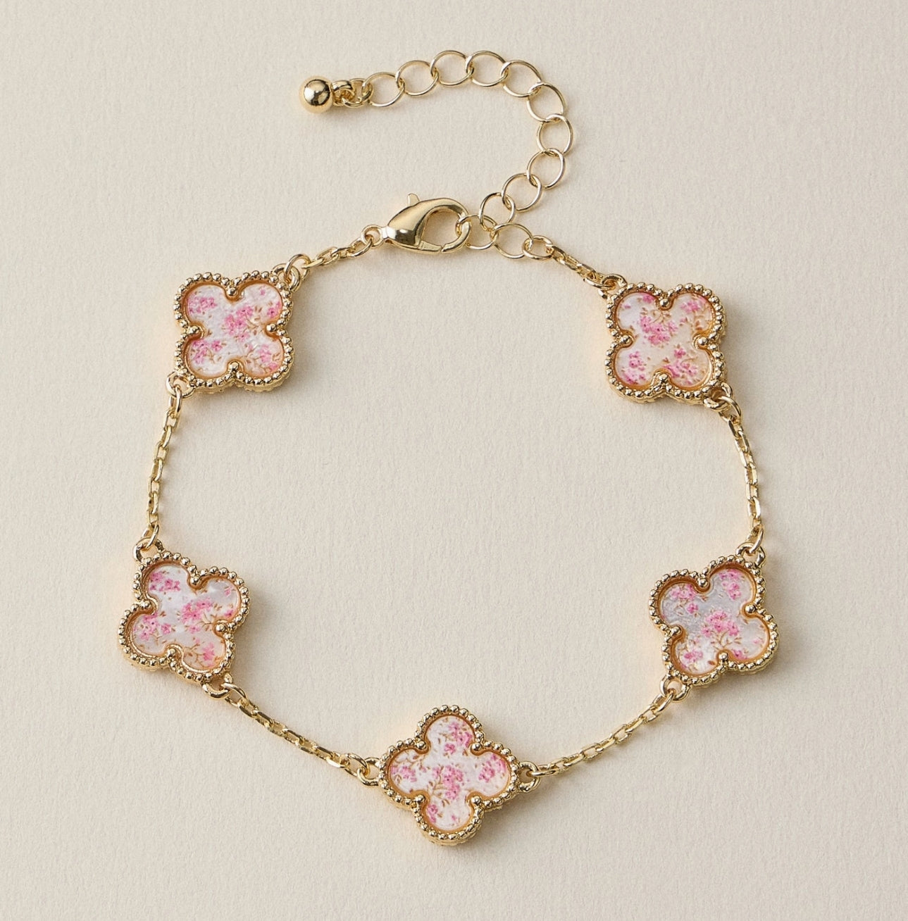 Multicolor Shell Charm Bracelet